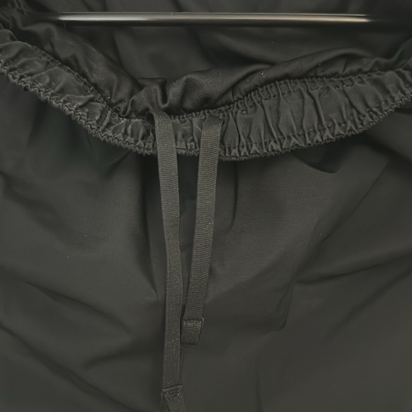 Nike Dri-Fit Shorts - Picture 5 of 6